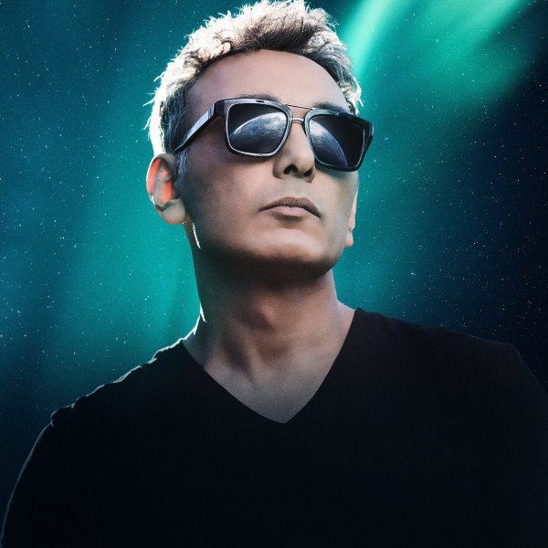 شادمهر عقیلی